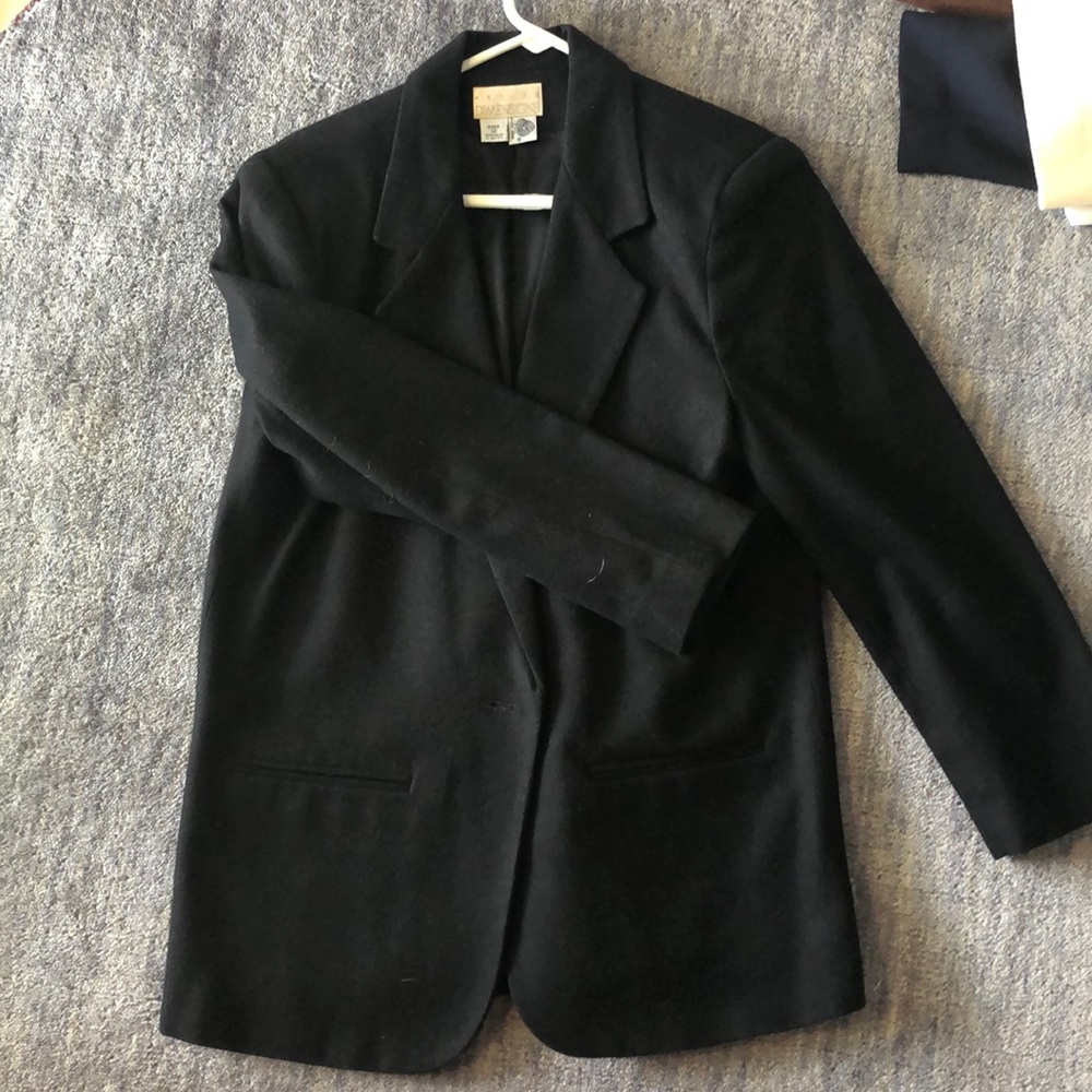 Women’s Wool Blazer